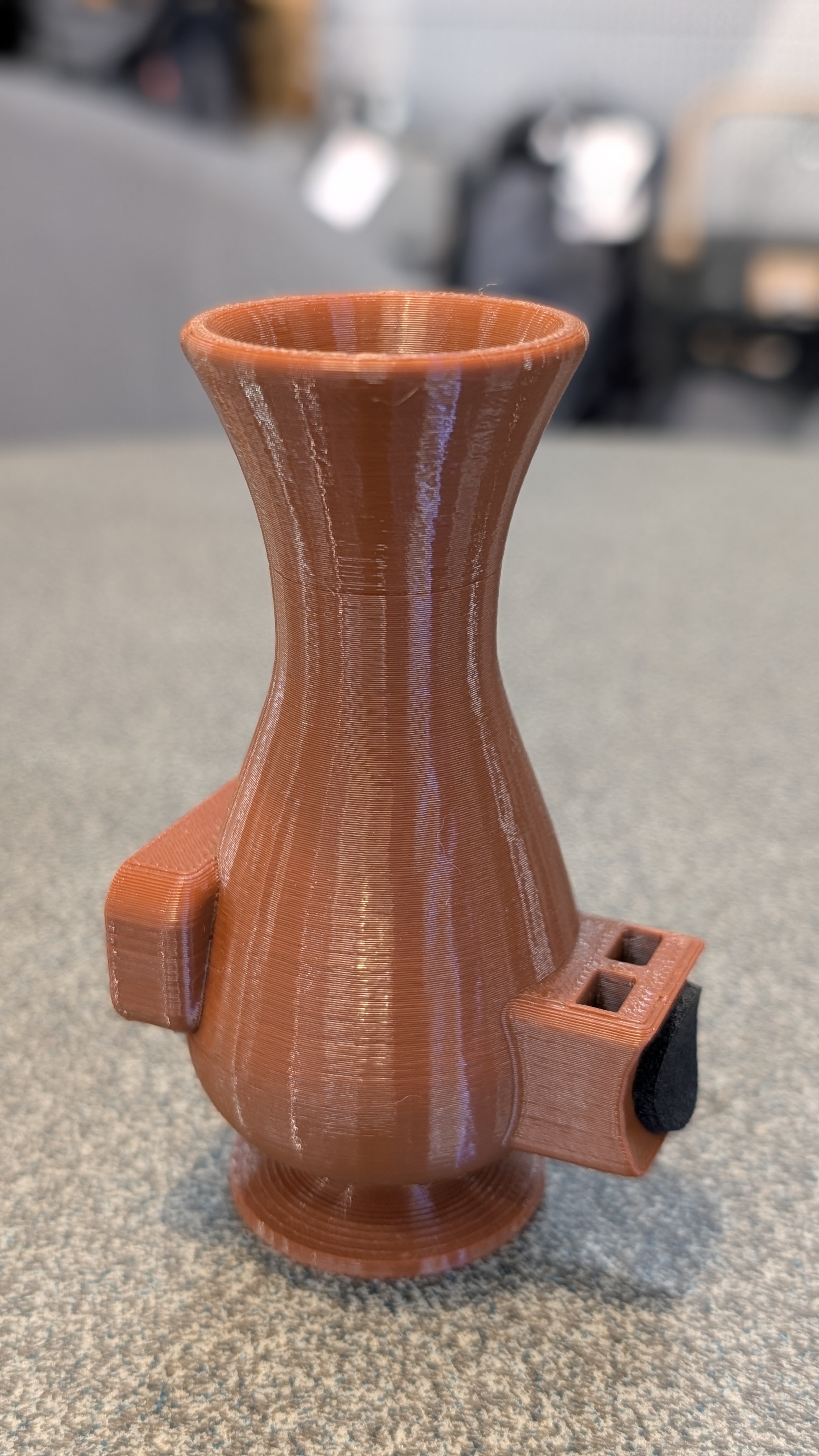 Blumenvase Zweirad-Krüger braun