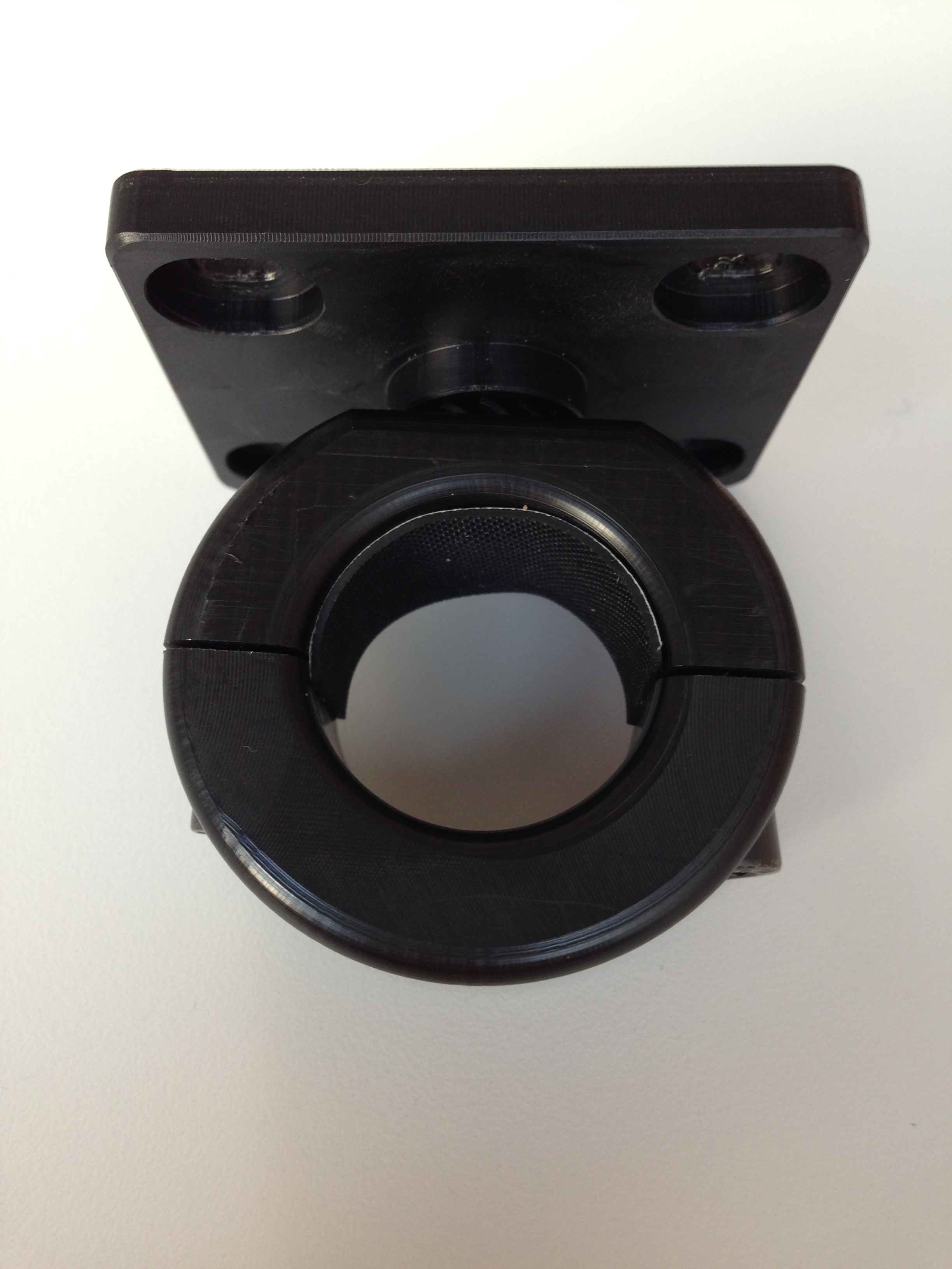 HALTEPLATTE AUF KUNSTSTOFFSCHELLE 22 MM