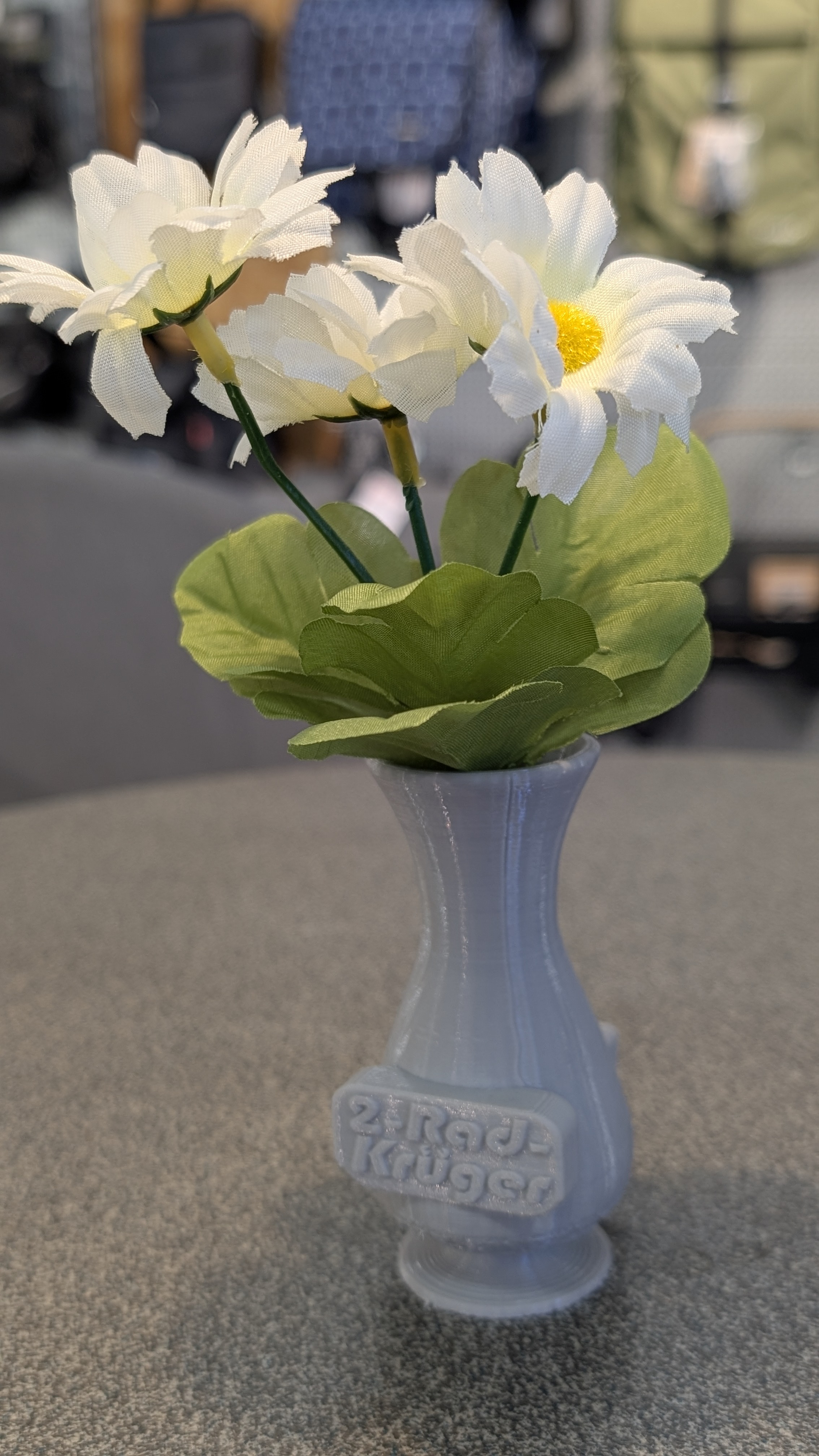 Blumenvase Zweirad-Krüger grau