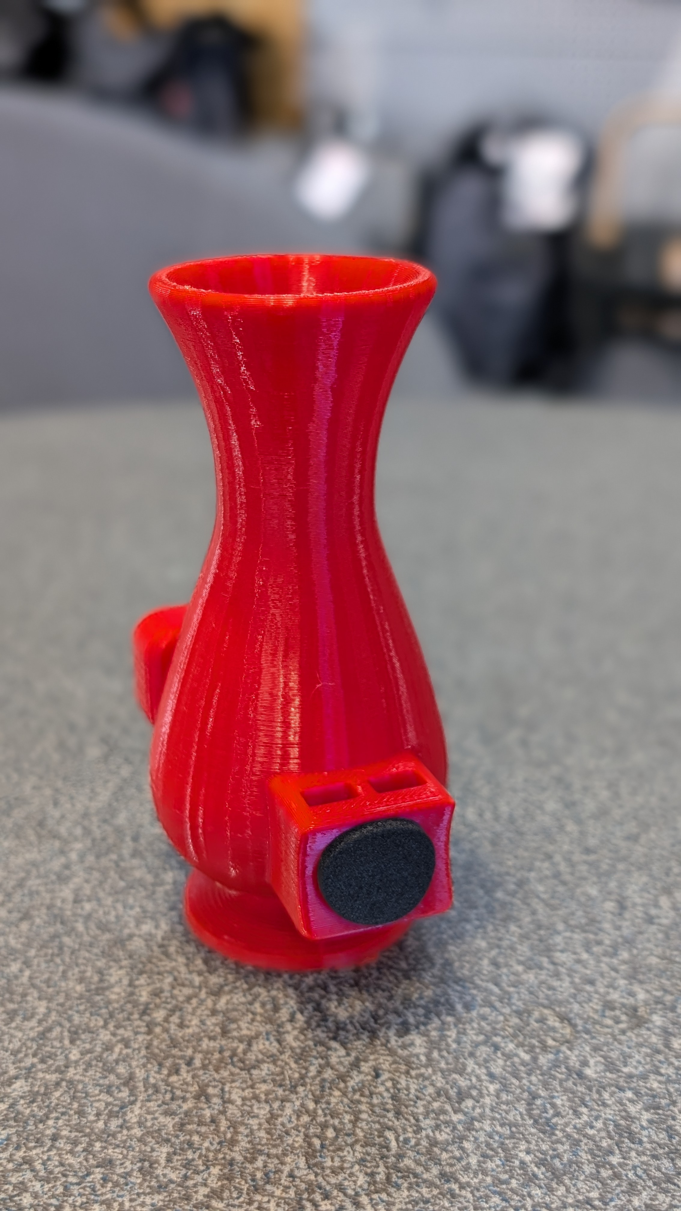Blumenvase Zweirad-Krüger rot